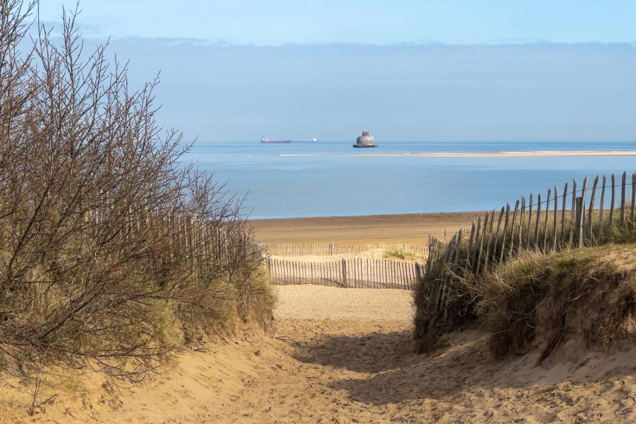 Vila Den Of Joy Humberston Fitties Sleeps 6,Hot Tub,Log Burner Cleethorpes Exteriér fotografie