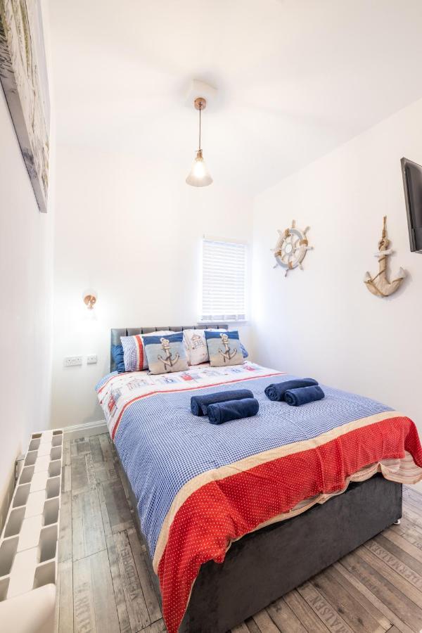 Vila Den Of Joy Humberston Fitties Sleeps 6,Hot Tub,Log Burner Cleethorpes Exteriér fotografie